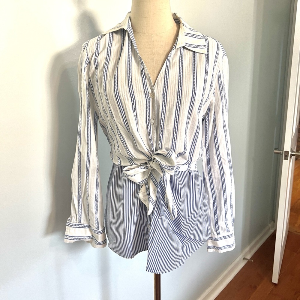 Finley,Tie-Waist Top Cotton Poplin Button Front Blouse Resort Chic Size M - Picture 3 of 7